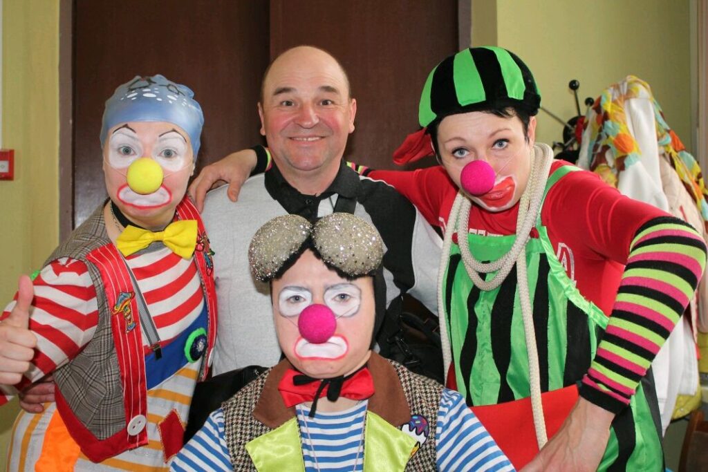 470-3Kaleidoscope_for_children